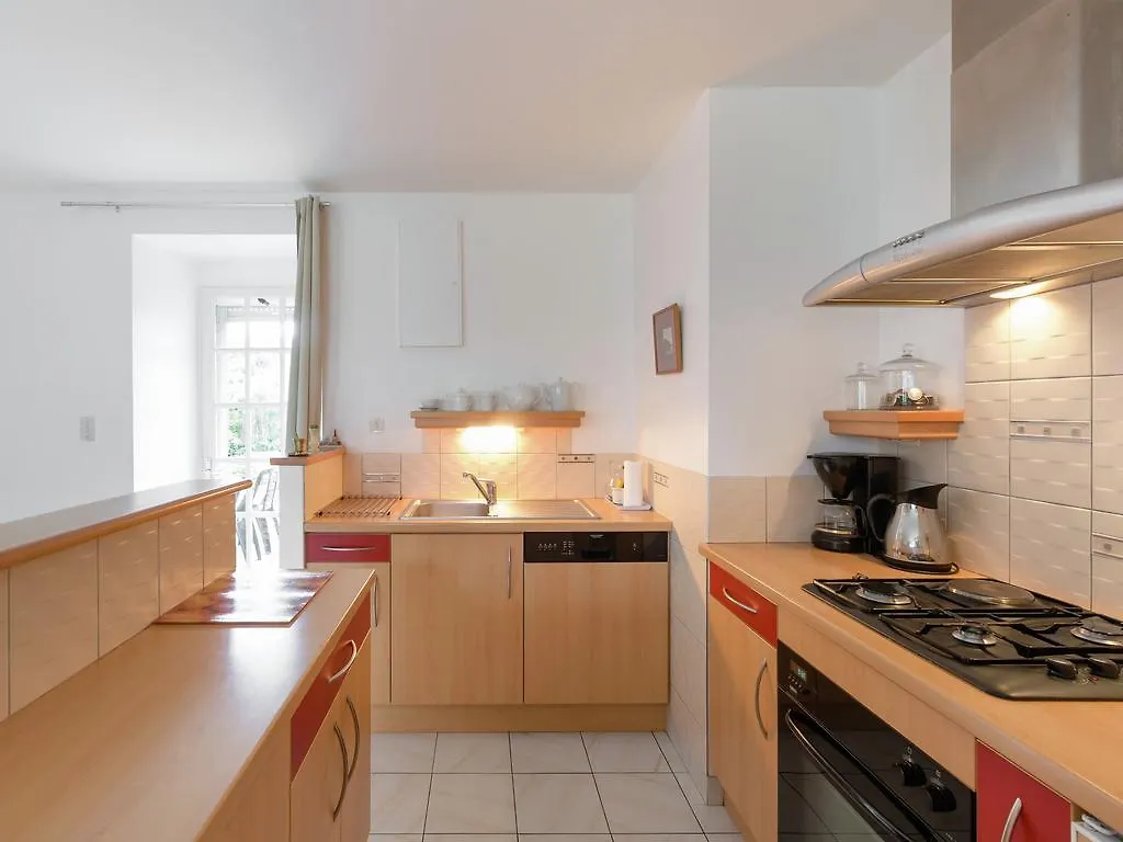 Inviting Holiday Home With Garden Lanrelas